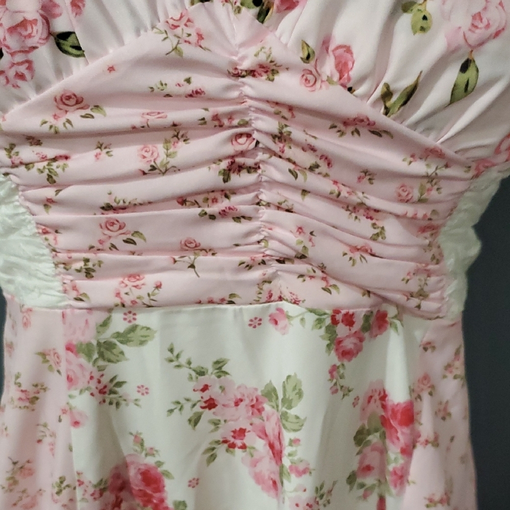 Ebossy Pink and White Barbiecor Floral Cottagecore  Halter Dress Size S - Picture 10 of 15